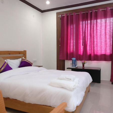Green Roof Hotel Nainital Habitación foto